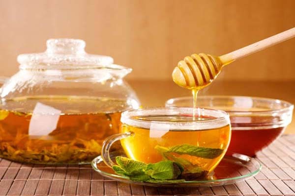 مضرات عسل در چای داغ